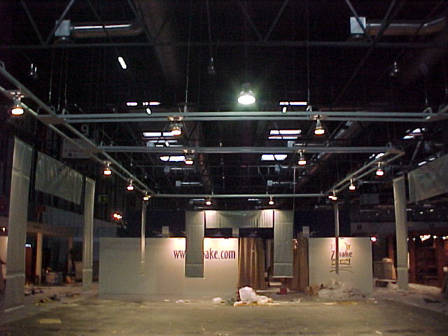 INSTALACIN ALUMBRADO EN LA FERIA DEL MUEBLE DE MADRID